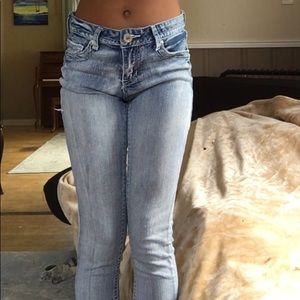 High waist jeans